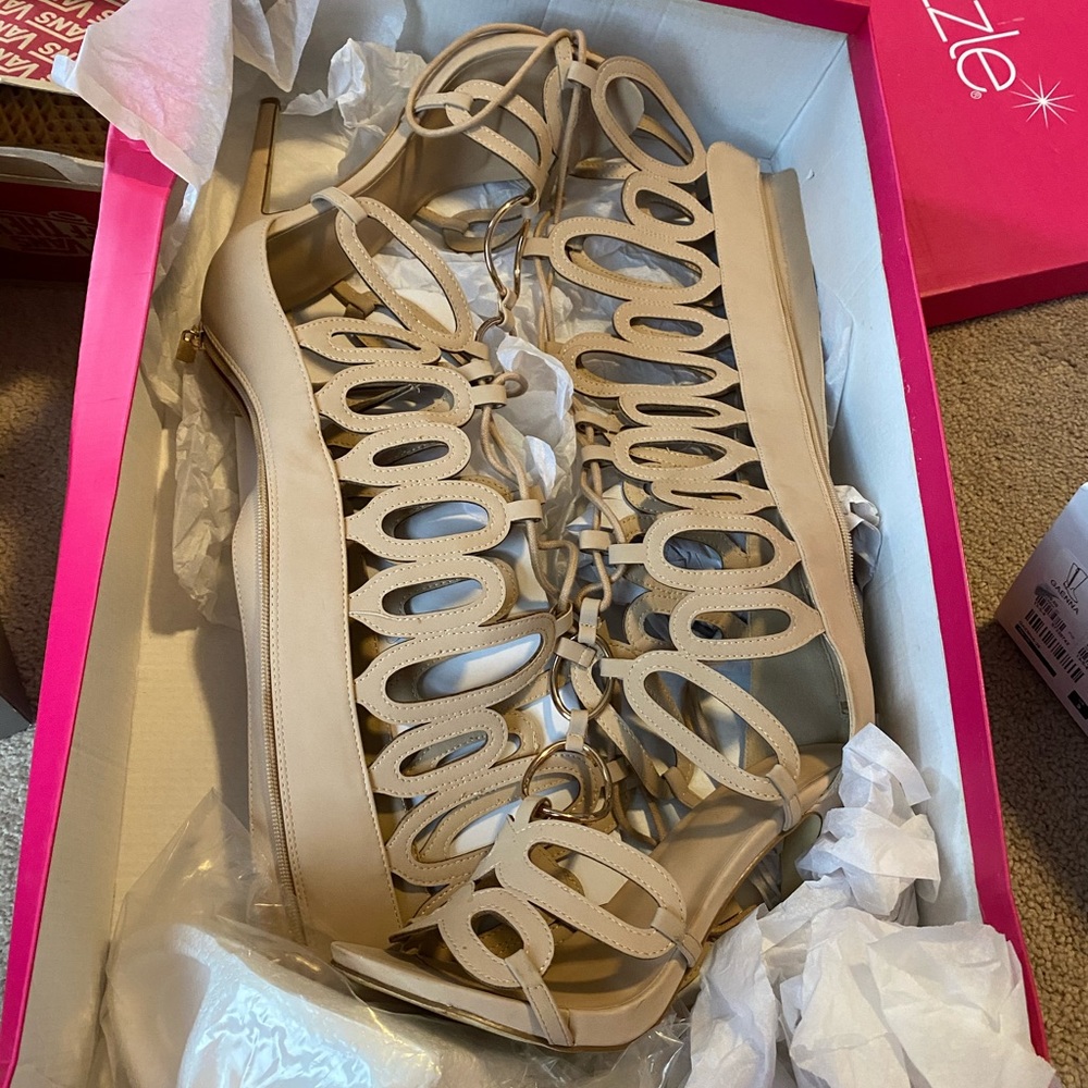 Shoes Shoesazzle brand